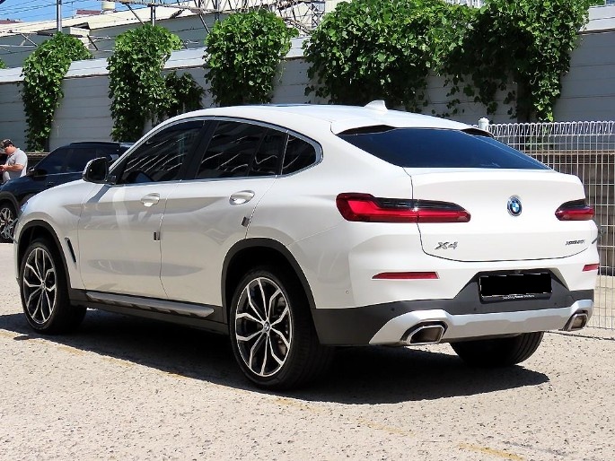 BMW X4, 2025 — фото 3 из 3