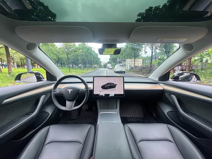 Tesla Model 3, 2021 — фото 5 из 9