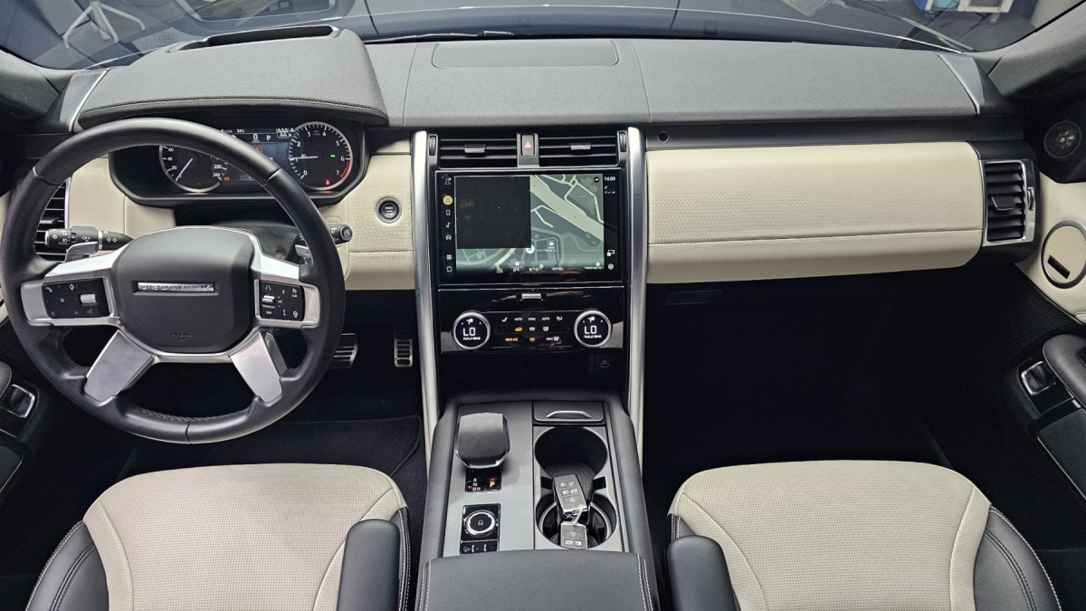 Land Rover Discovery, 2022 — фото 7 из 12