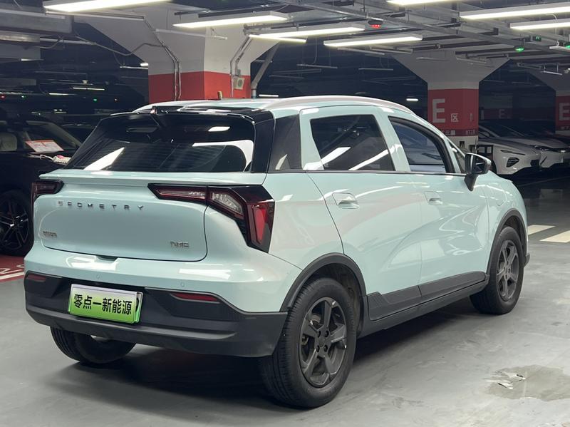Geely Geometry E Firefly, 2023 — фото 6 из 11