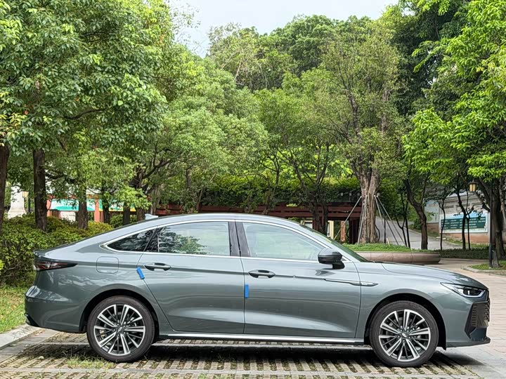 Chery Arrizo 8 Pro, 2026 — фото 4 из 9