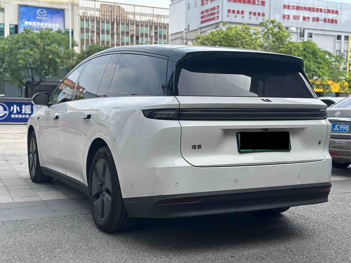 LiXiang i8, 2025 — фото 4 из 9