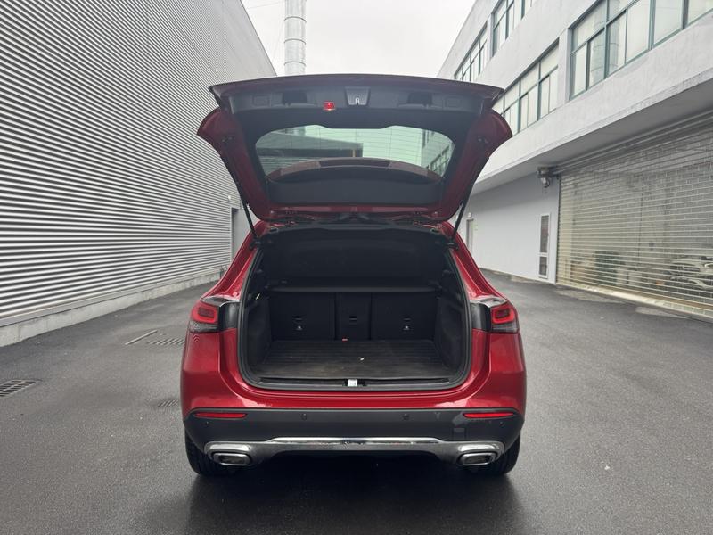 Mercedes-Benz GLA-Class, 2023 — фото 6 из 12