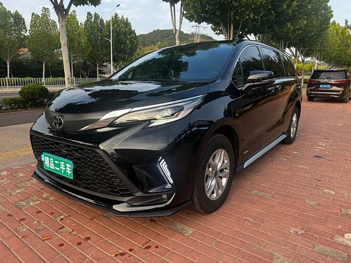 Toyota Granvia, 2024 — купить в Самаре под ключ