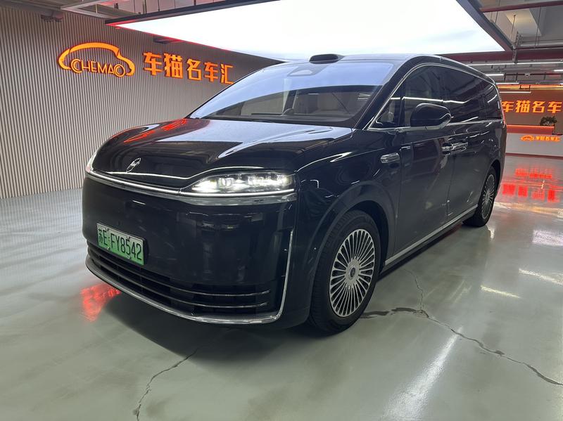 Luxeed V9, 2026 — купить в Орле под ключ