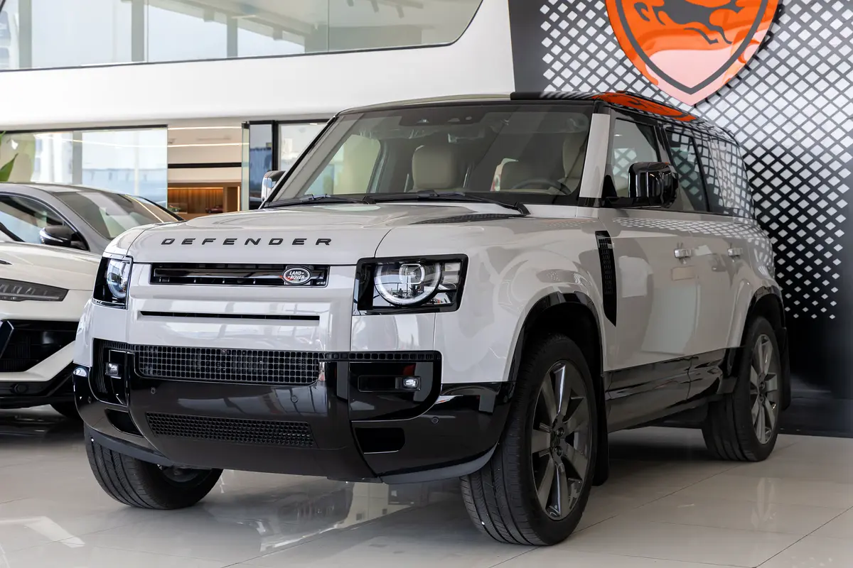 Land Rover Defender, 2026 — фото 3 из 10