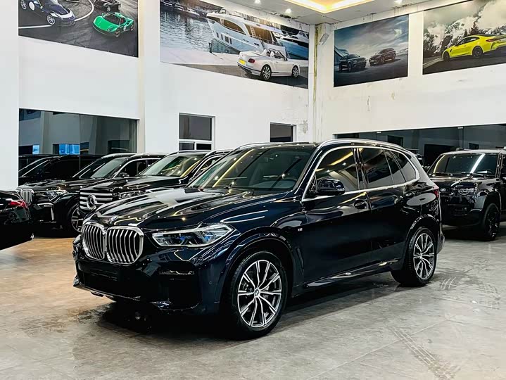 BMW X5, 2021 — купить в Костроме под ключ