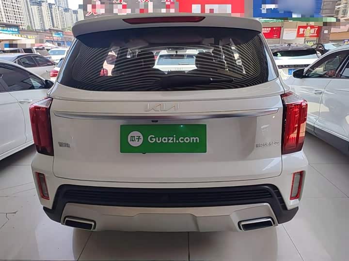 Kia Sportage GT-line, 2023 — фото 6 из 9