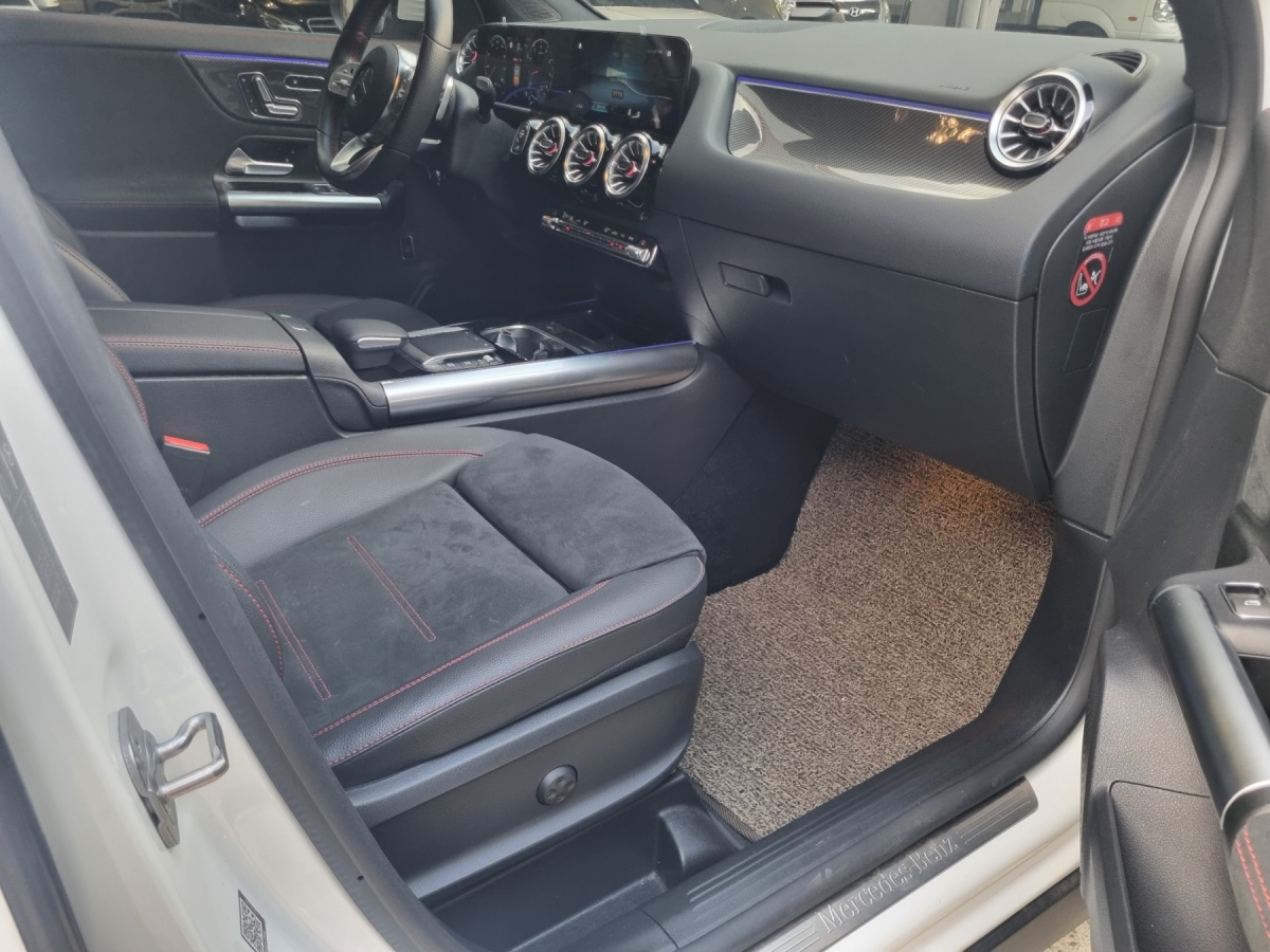 Mercedes-Benz GLA-Class, 2023 — фото 7 из 12