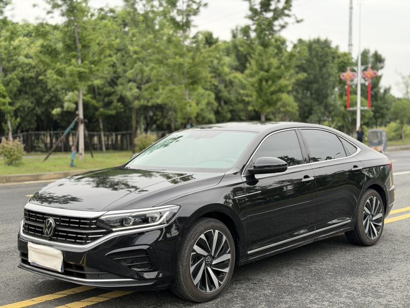 Volkswagen Passat, 2023 — купить в Москве под ключ