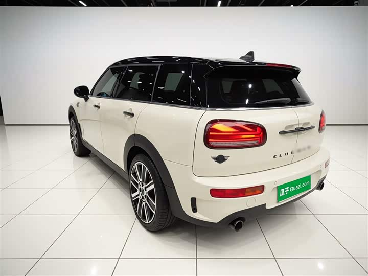 Mini Clubman, 2022 — фото 5 из 9