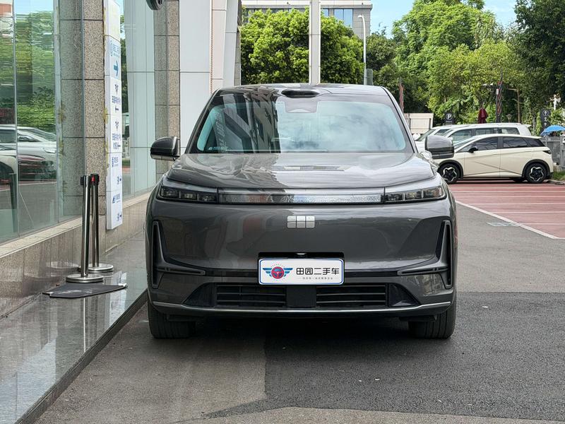 Geely Galaxy M9, 2025 — фото 2 из 11