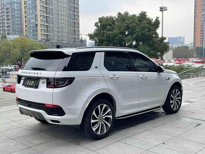 Land Rover Discovery Sport Hybrid, 2022 — фото 12 из 12