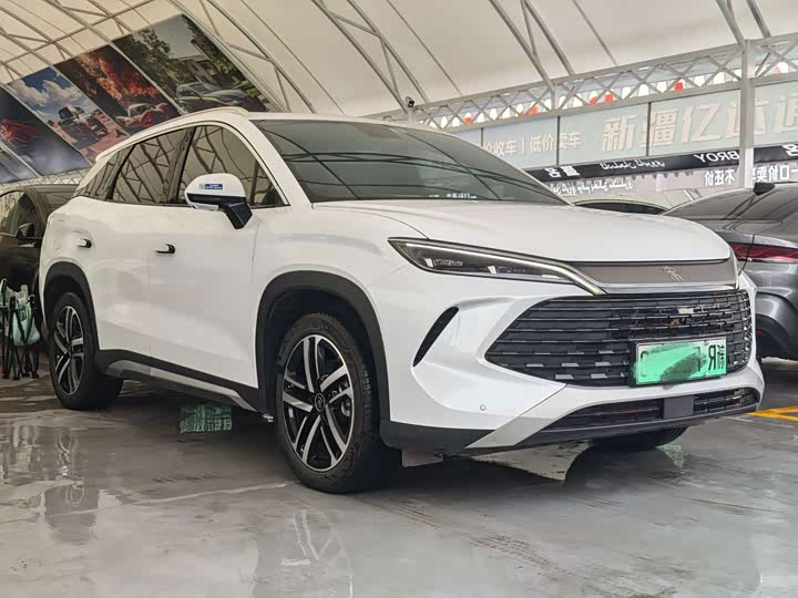 BYD Song L DM-i Hybrid, 2024 — фото 3 из 9