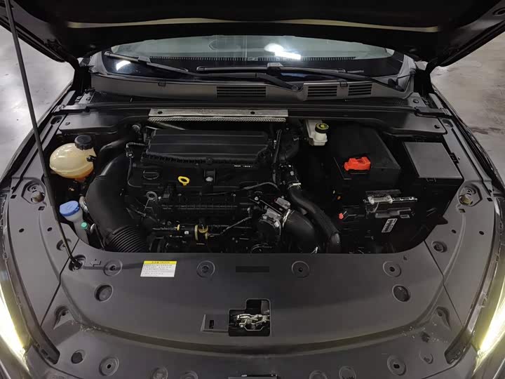 Dongfeng Aeolus Yixuan Max, 2023 — фото 6 из 9