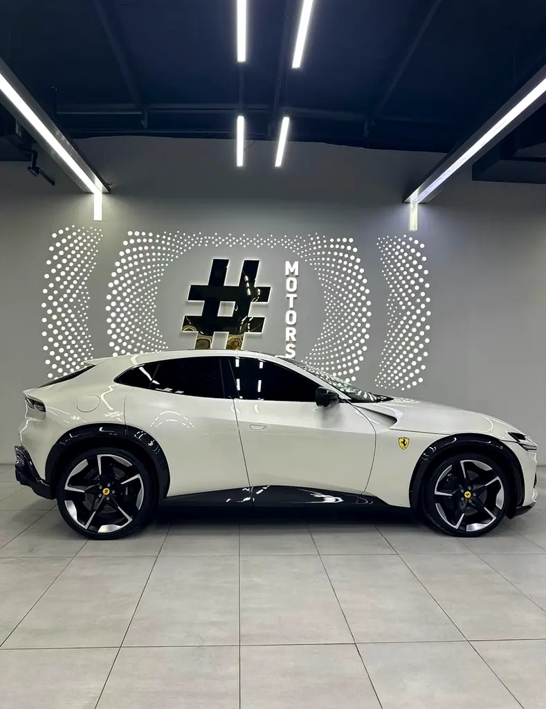 Ferrari Purosangue, 2024