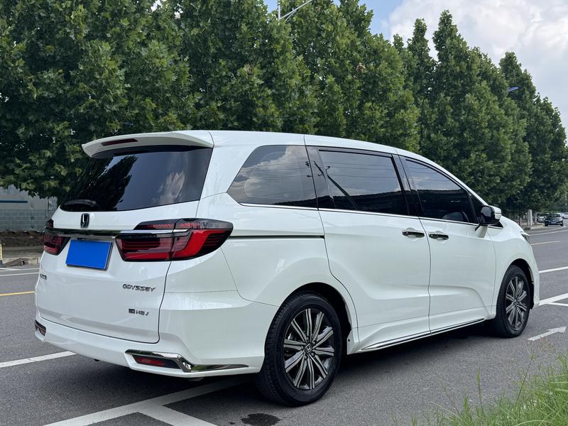 Honda Odyssey, 2024 — фото 3 из 7