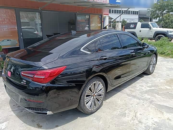 Hongqi H5, 2022 — фото 7 из 9