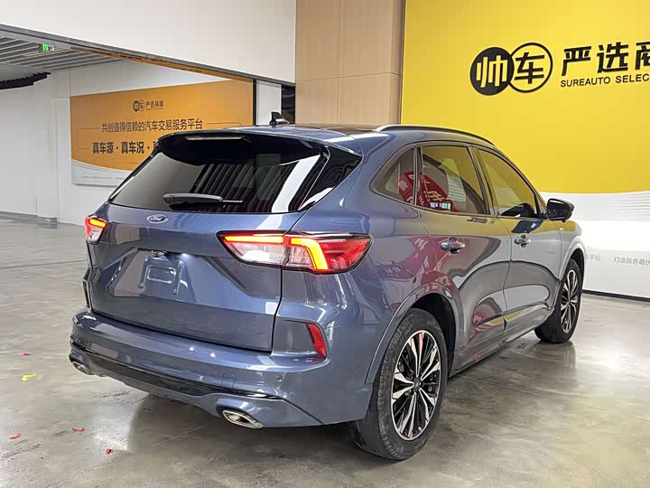 Ford Escape, 2022 — фото 3 из 9