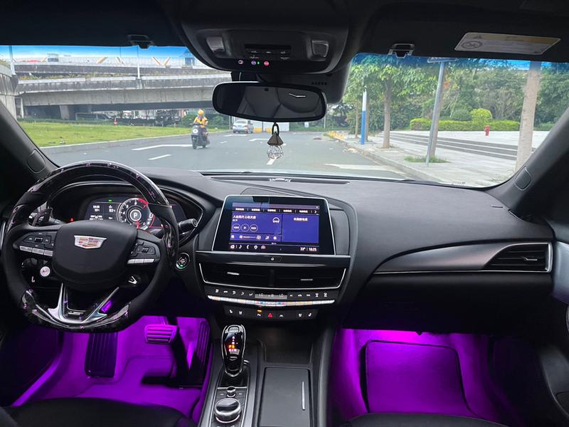Cadillac CT5, 2023 — фото 11 из 12