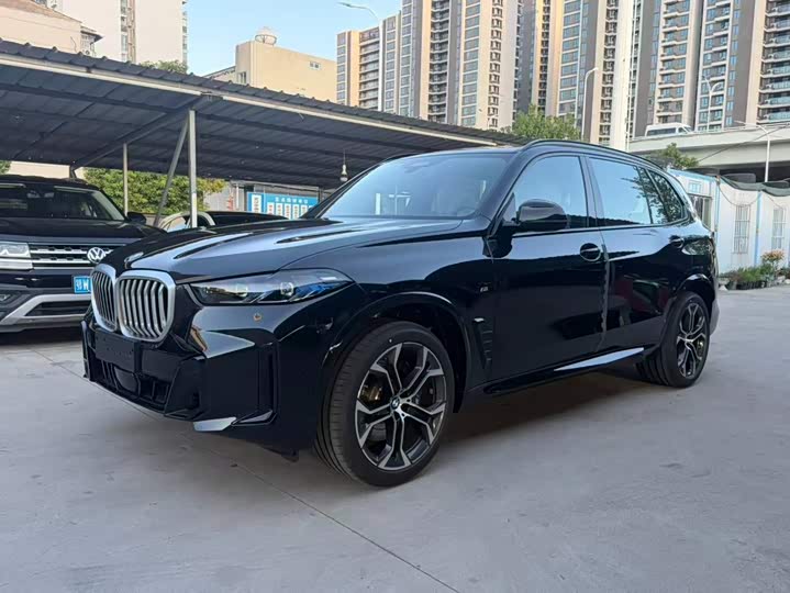 BMW X5, 2026 — купить в Санкт-Петербурге под ключ