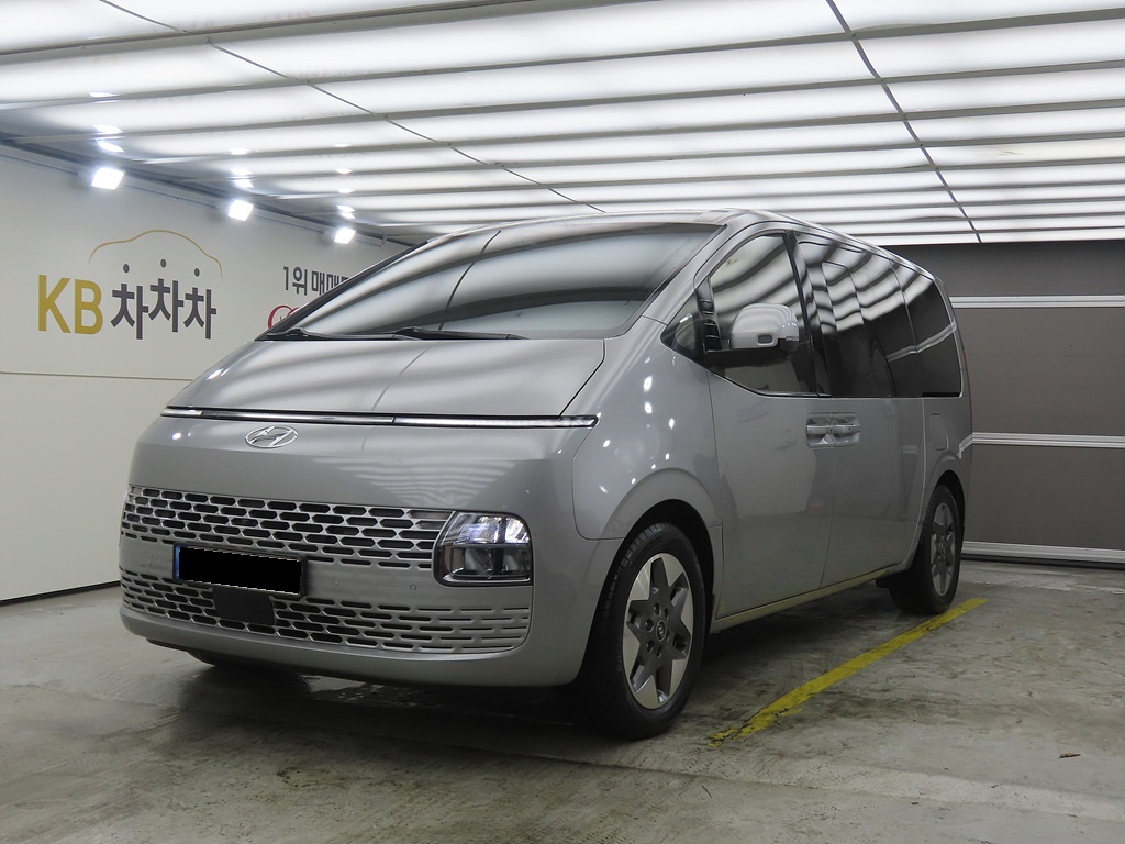 Hyundai Staria, 2023 — купить в Чебоксарах под ключ