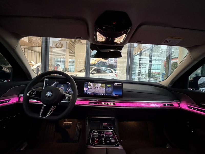 BMW 7 Series, 2026 — фото 9 из 12