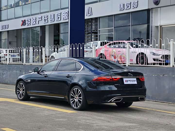 Jaguar XF L, 2022 — фото 4 из 9