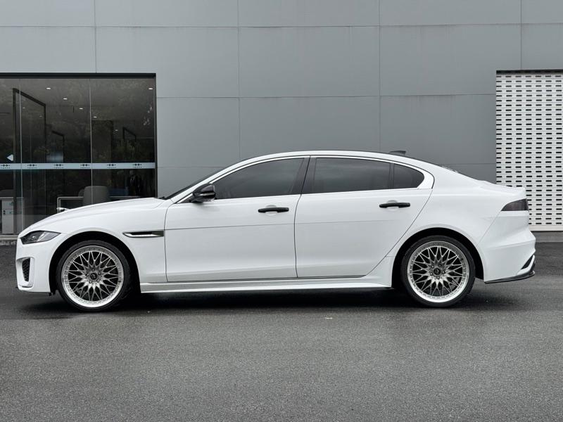 Jaguar XE L, 2023 — фото 4 из 12