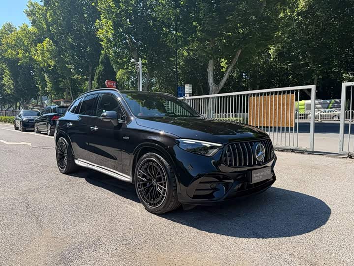 Mercedes-Benz GLC-Class AMG, 2025 — фото 2 из 9