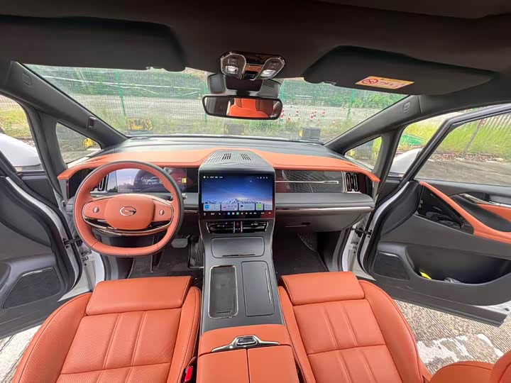 GAC Trumpchi M8 Hybrid, 2026 — фото 5 из 9