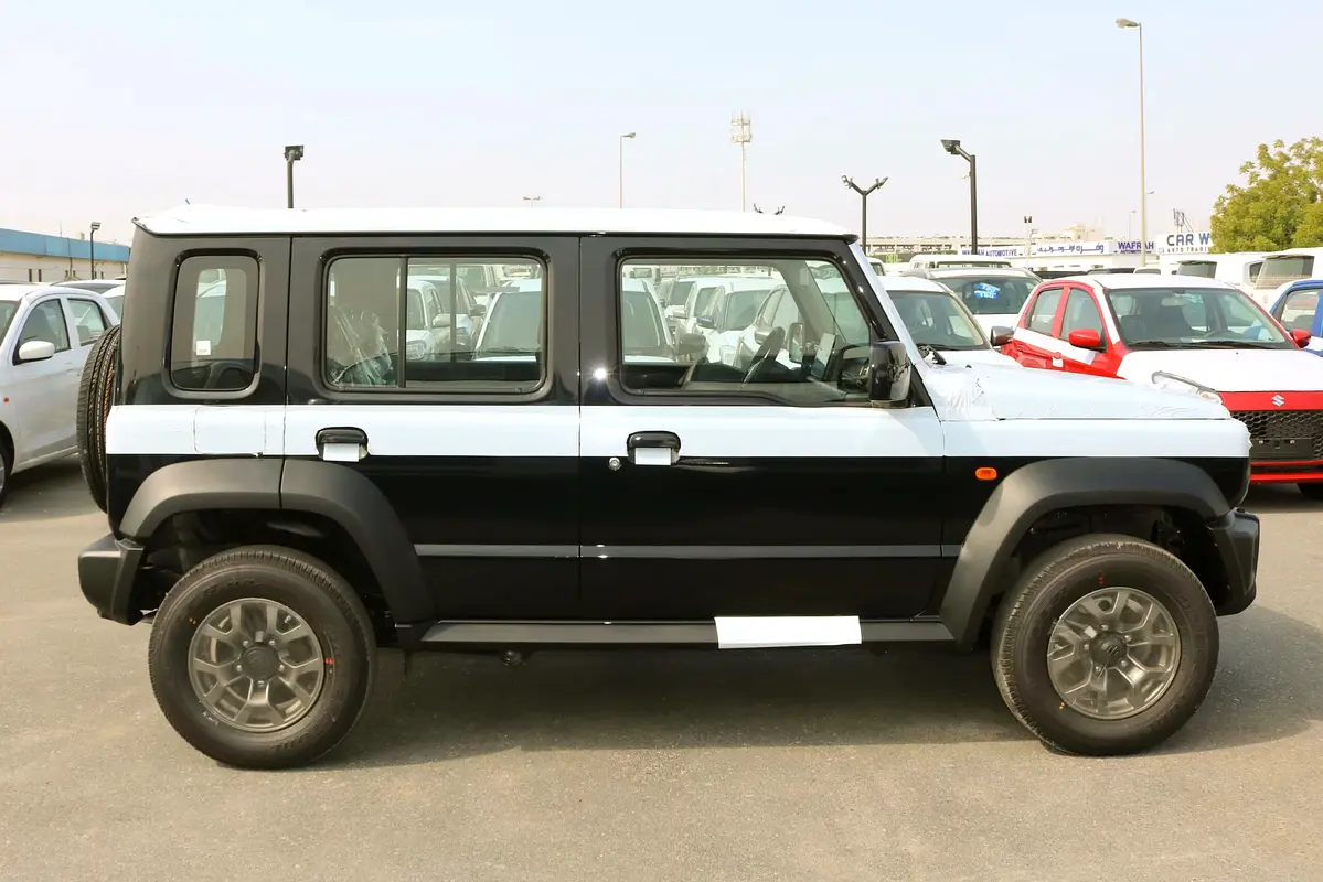 Suzuki Jimny, 2026 — фото 4 из 10