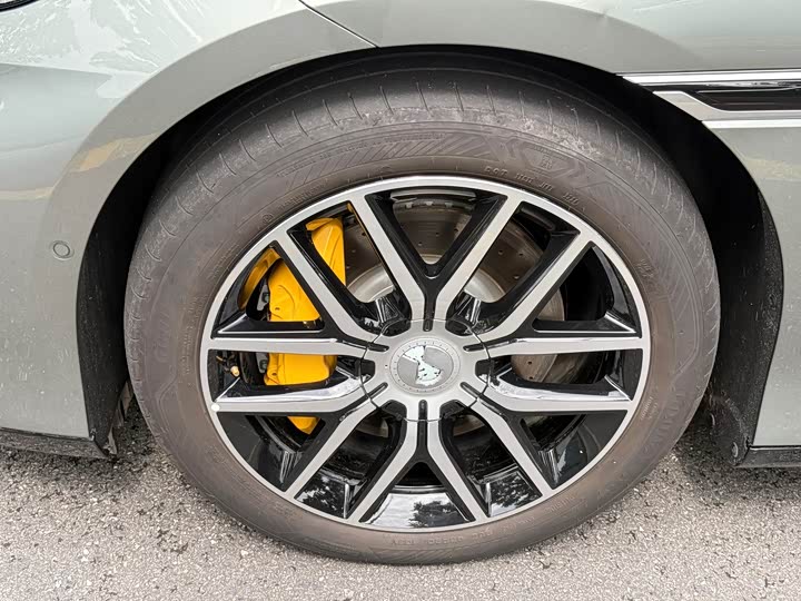 Denza Z9GT, 2026 — фото 4 из 9