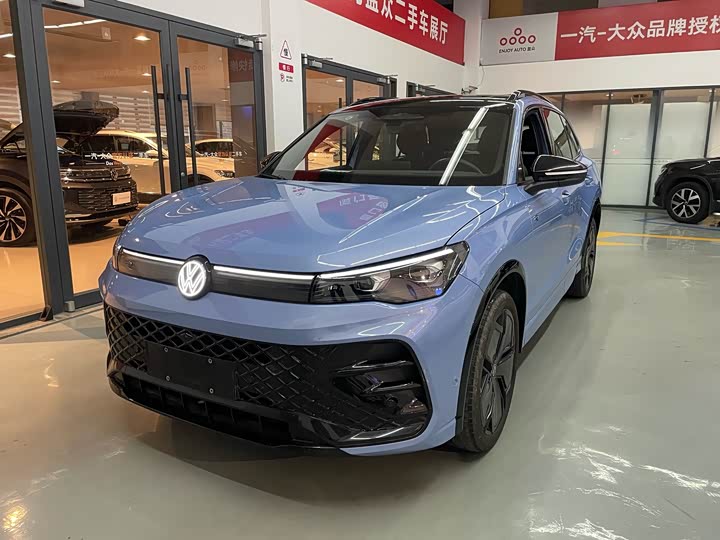 Volkswagen Tiguan L Pro, 2024 — купить в Саранске под ключ
