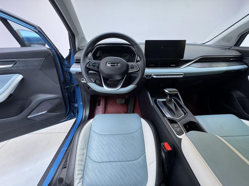 Geely Emgrand GS, 2022 — фото 8 из 12