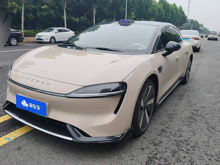 Luxeed S7, 2024 — купить в Санкт-Петербурге под ключ