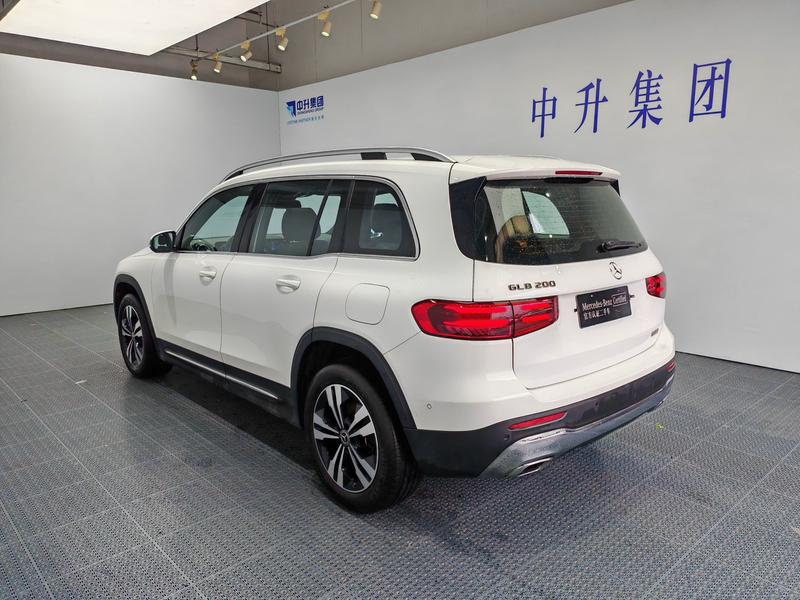 Mercedes-Benz GLB-Class, 2023 — фото 5 из 12