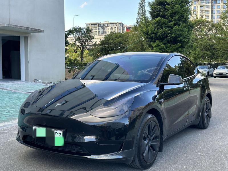 Tesla Model Y, 2024 — купить в Твери под ключ