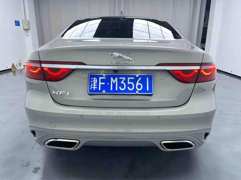 Jaguar XF L, 2024 — фото 5 из 11