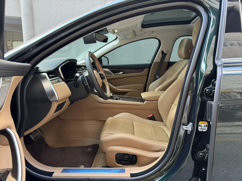 Jaguar XF L, 2025 — фото 11 из 12