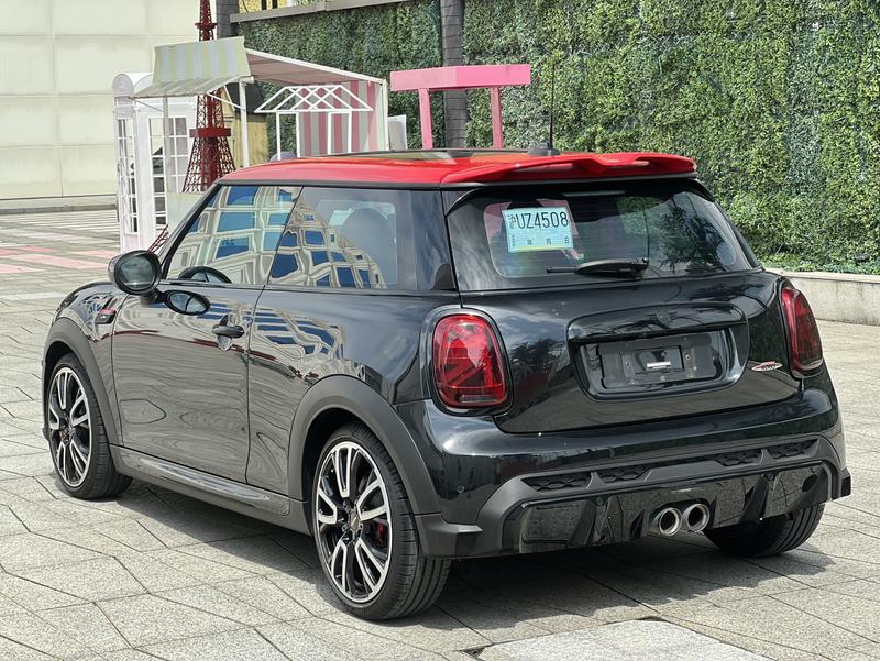 Mini Mini JCW, 2022 — фото 5 из 12