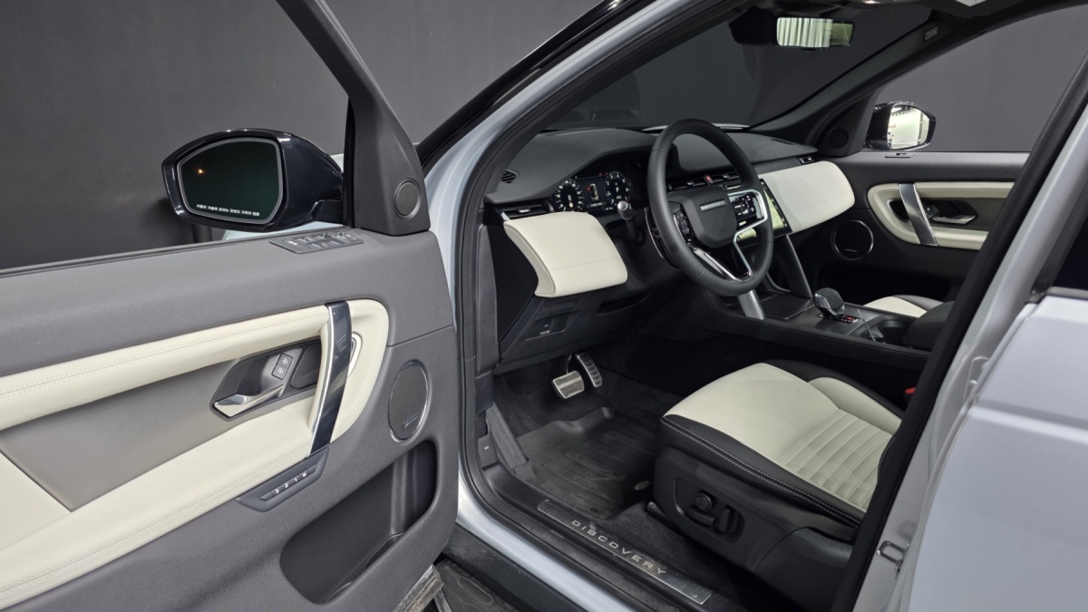 Land Rover Discovery Sport, 2025 — фото 10 из 12