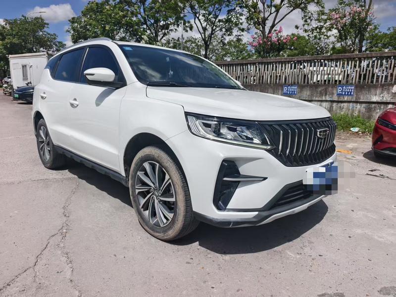 Geely Vision X6, 2023 — фото 3 из 11