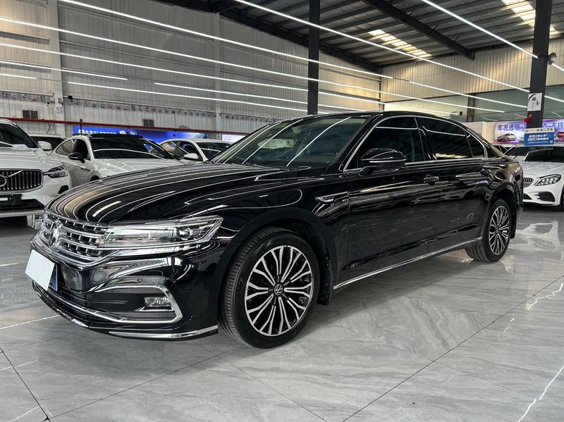 Volkswagen Phideon, 2023 — купить в Санкт-Петербурге под ключ