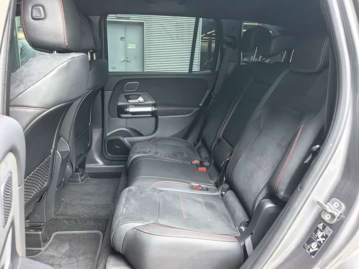 Mercedes-Benz GLB-Class AMG, 2024 — фото 9 из 9