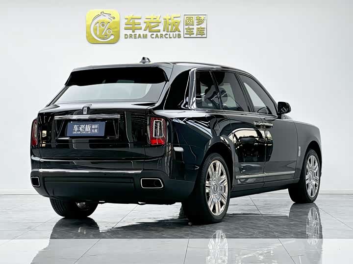 Rolls-Royce Cullinan, 2025 — фото 4 из 9