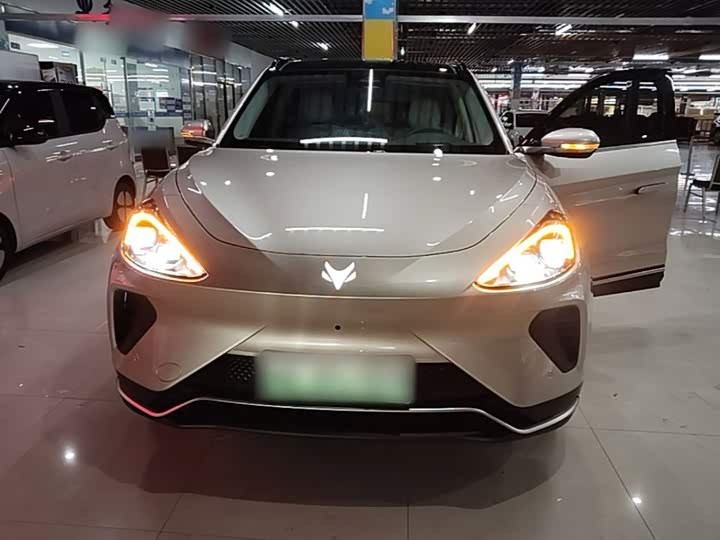 BAIC Arcfox Alpha T6, 2025 — фото 3 из 9