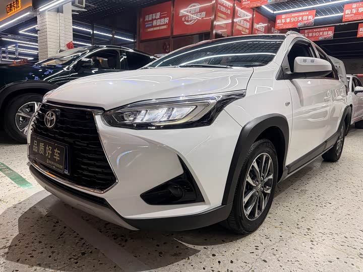 Toyota Yaris L Hatchback, 2022 — купить в Курске под ключ