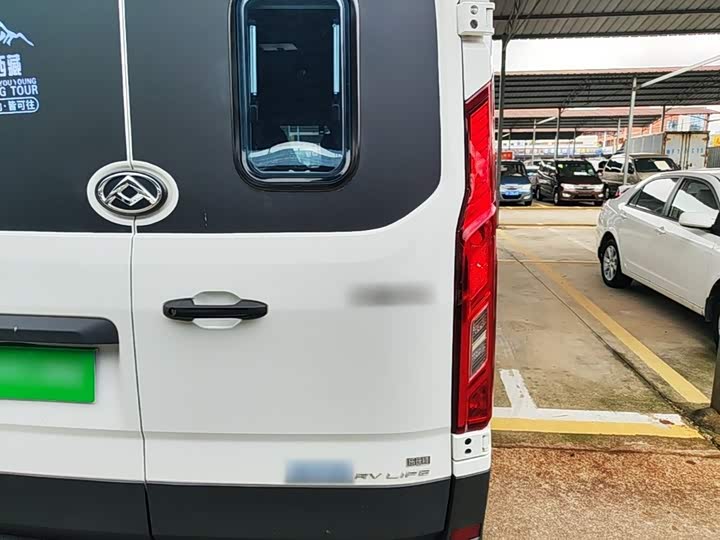 Maxus V90 RV, 2024 — фото 8 из 9