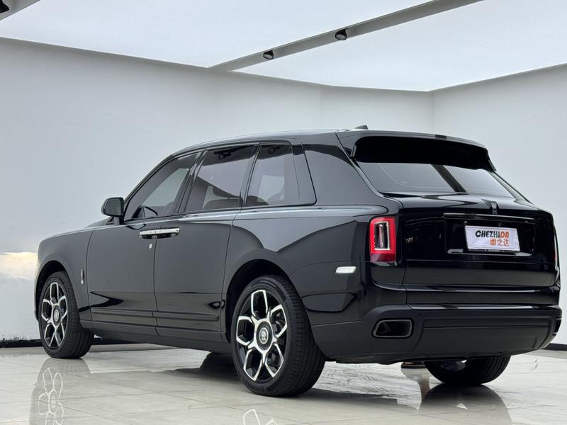 Rolls-Royce Cullinan, 2023 — фото 3 из 12